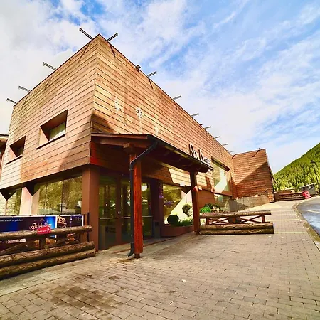Placer, Naturaleza Y Terraza En Serrera 3 Hut-8207